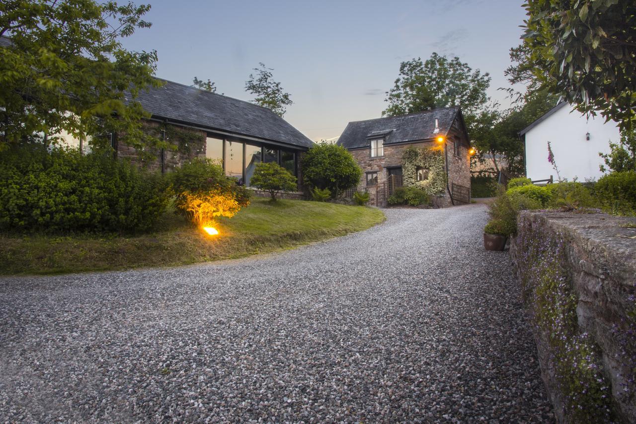 Three Gates Farm Holiday Cottages Huntsham Exterior foto